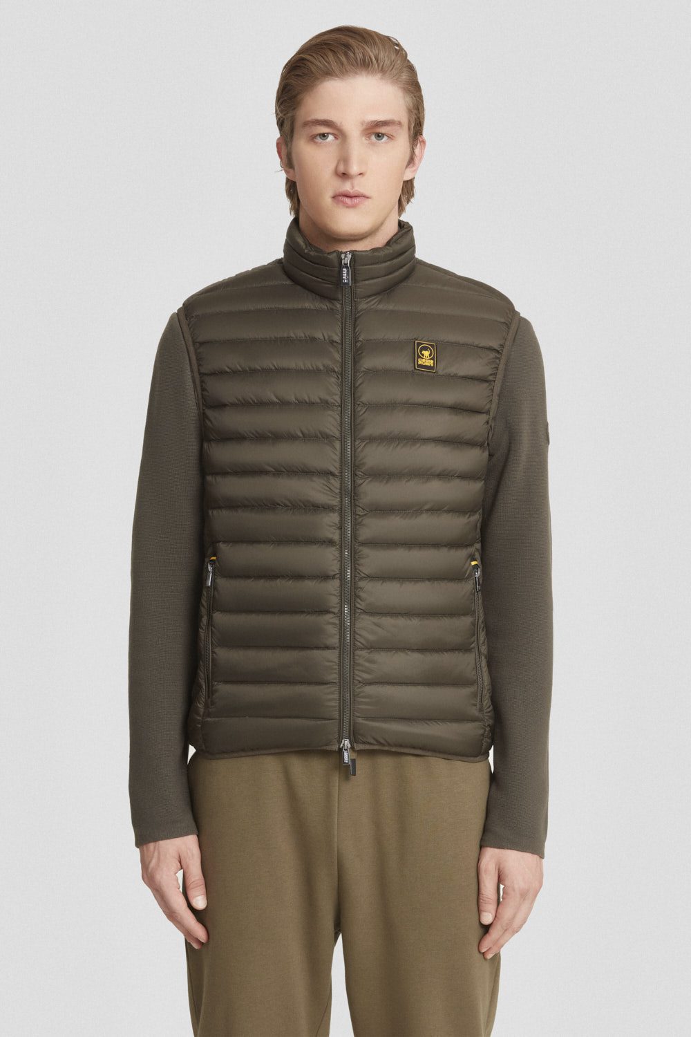 ASTOR_253CFMV20049N3N11D427XXP_2