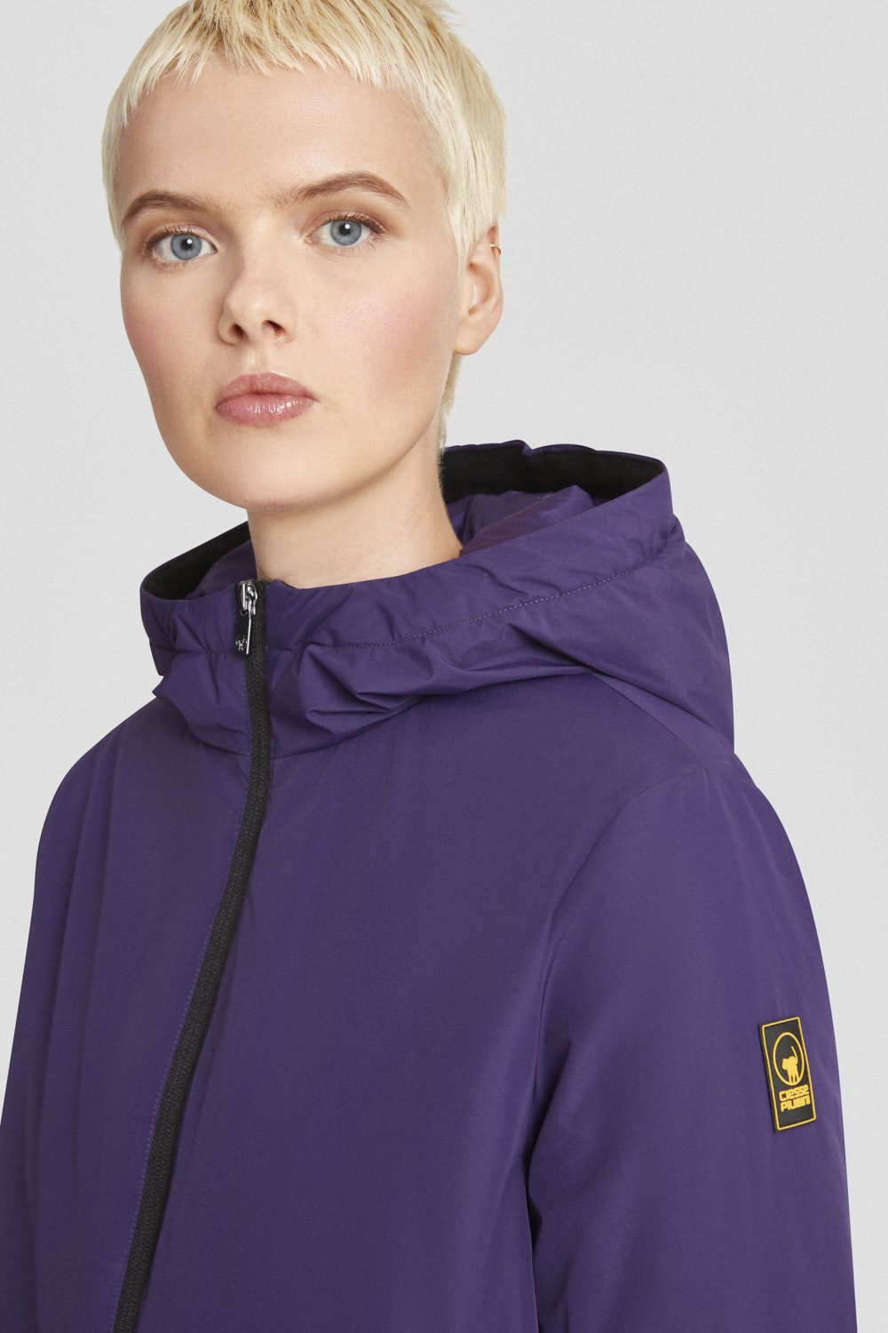 SOFY_253CPWJ03019P1410P82D6XN_4