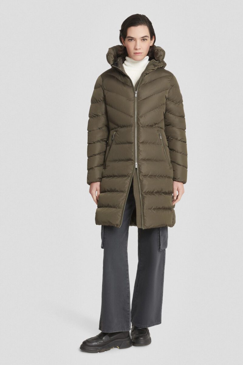 immagine piumino lungo verde militare donna