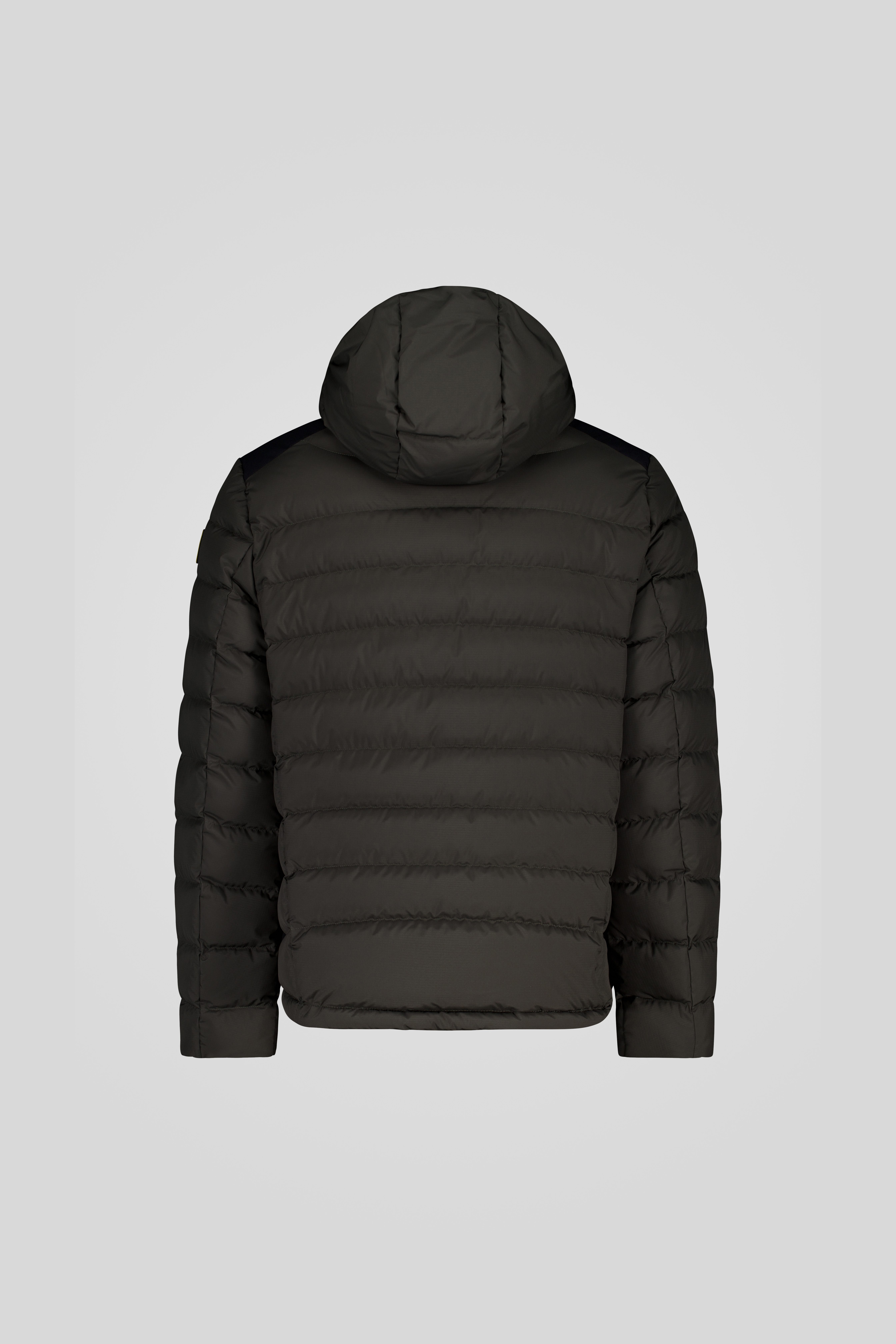 STEVENSON 3 0 _253CPMJ01510_P7N11D_427XXP_Back_TIFF_1